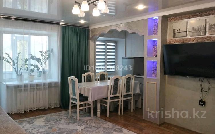 3-комнатная квартира · 60 м² · 2/4 этаж, Галето 48 за 230 000 ₸ в Семее — фото 2
