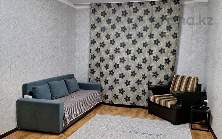 1-бөлмелі пәтер · 38 м² · 14/15 қабат, Туркестан 4, бағасы: 25 млн ₸ в Астане, Есильский р-н — фото 2