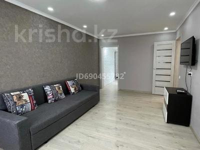 2-бөлмелі пәтер · 45 м² · 2/5 қабат, Утепова 19, бағасы: 15 000 〒 в Алматы, Бостандыкский р-н