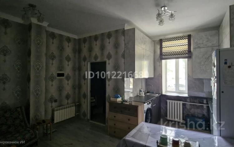 2-бөлмелі пәтер · 42 м² · 1/6 қабат, мкр Болашак 129е, бағасы: 165 000 ₸ в Актобе — фото 2