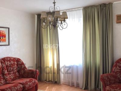 3-бөлмелі пәтер · 65 м² · 4/5 қабат, Центральный ш/а. 114А, бағасы: 180 000 ₸ в Атырау, мкр Центральный