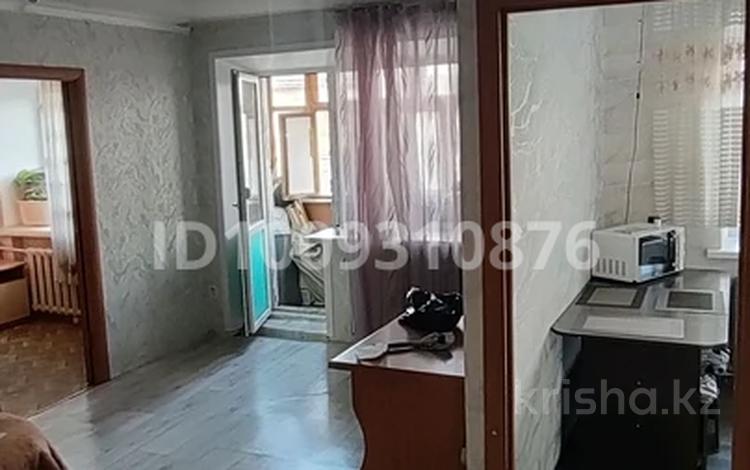 2-бөлмелі пәтер · 44.1 м² · 4/4 қабат, Муратхана Бейсембаева 33, бағасы: 13 млн ₸ в Семее — фото 2