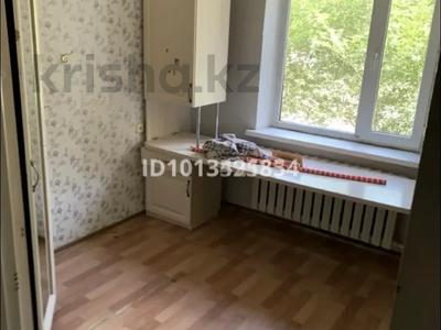 3-комнатная квартира · 65 м² · 1/10 этаж, Майкудук, Мкр Голубые пруды 5/2 — Супер маркет Сырдарья за 150 000 ₸ в Караганде, Алихана Бокейханова р-н