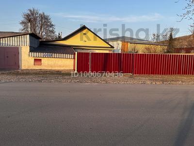 Отдельный дом · 3 комнаты · 80 м² · 7 сот., Железнодорожная — Ука вокзал за 18.5 млн 〒 в Усть-Каменогорске