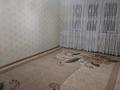 3-комнатная квартира · 57 м² · 3/5 этаж, 12-й микрорайон 217 А — ул Уалиханова, за Magnum Express за 200 000 ₸ в Шымкенте, Енбекшинский р-н