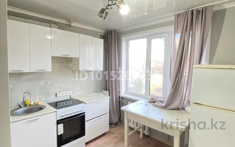 1-комнатная квартира · 60 м² · 1/5 этаж, Юность 25 за 100 000 ₸ в Семее — фото 2