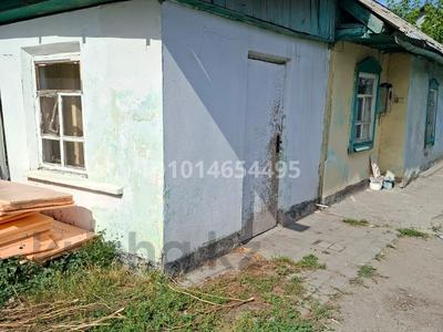 Жеке үй · 2 бөлме · 42 м² · 2 жүзд., Кенесары хан 37, бағасы: 90 000 ₸ в Кенена Азербаева (Покровка)