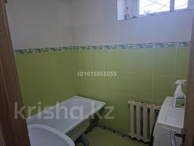 2-комнатная квартира · 49 м² · 2/5 этаж, Сулеименова 46 63 — Напротив кафе пусан за 110 000 ₸ в 