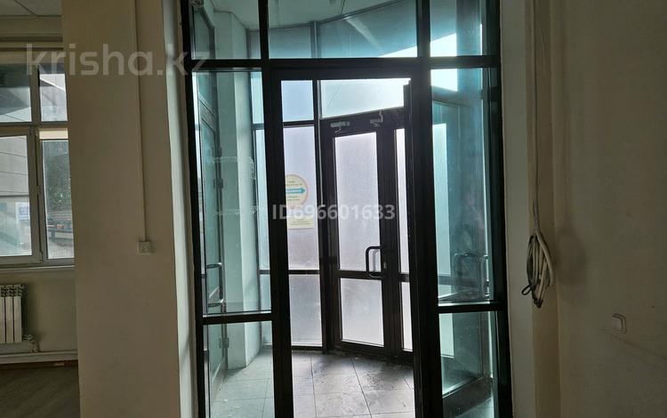 Свободное назначение · 83 м² за 400 000 ₸ в Астане, Сарыарка р-н — фото 2