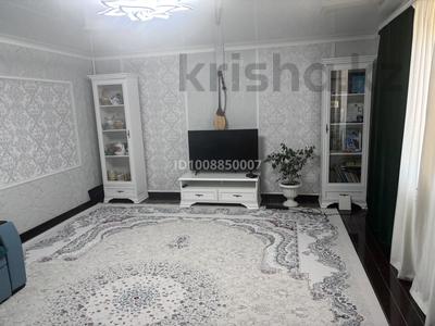 Отдельный дом · 3 комнаты · 96 м² · 3 сот., Даулеткарея 111 — Мухита за 29 млн ₸ в Уральске
