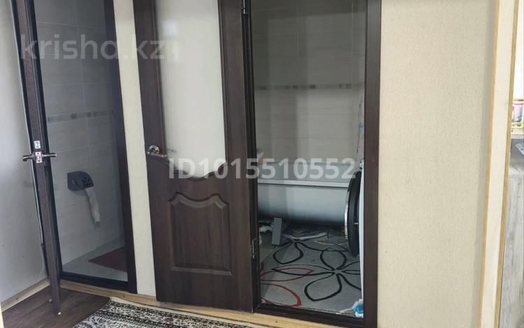 2-бөлмелі пәтер · 53 м² · 5/5 қабат, Поповича 42, бағасы: 10 млн ₸ в Глубокое — фото 2