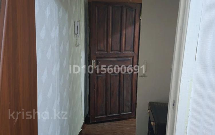 1-комнатная квартира · 37 м² · 5/5 этаж, мкр Алатау 33 — возле 48 школы за 8 млн ₸ в Таразе — фото 2