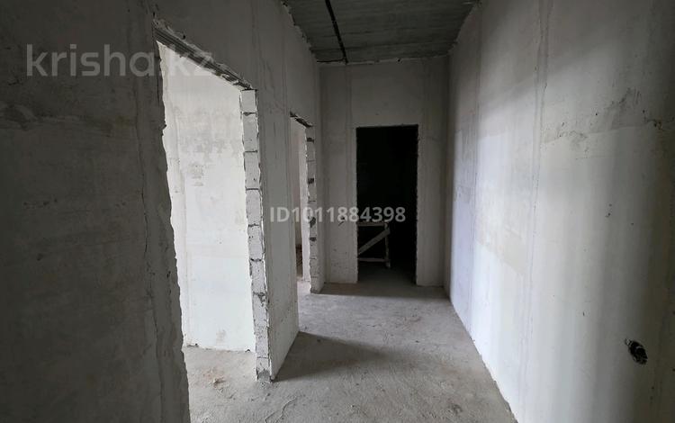 1-бөлмелі пәтер · 53 м² · 3/3 қабат, ул. Дархан 2, бағасы: 19.5 млн ₸ в Уральске, мкр Школьник — фото 2