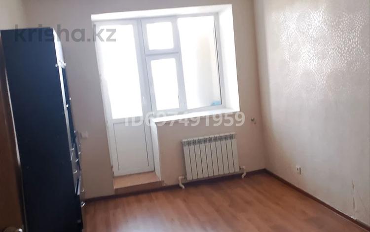 1-комнатная квартира · 38 м² · 8/9 этаж, Бөгенбай батыр 155/7 за 10.5 млн 〒 в Актобе, квартал Авиатор-2 — фото 2