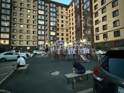 2-комнатная квартира · 87.5 м² · 2/10 этаж, мкр Женис, Мкр Женыс 11 за 43 млн ₸ в Уральске