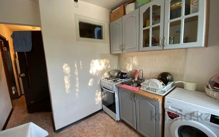 2-бөлмелі пәтер · 44 м² · 2/5 қабат, Майкудук, 13й микрорайон, бағасы: 9.5 млн ₸ в Караганде, Алихана Бокейханова р-н — фото 8