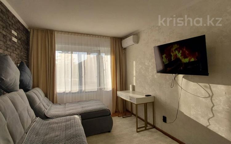 3-комнатная квартира · 59.2 м² · 2/2 этаж, Тауелсиздик за 18.5 млн ₸ в Затобольске (Тобыле) — фото 2