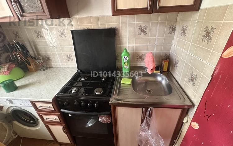 3-комнатная квартира · 46 м², Майкудук, 17й микрорайон 49 за 130 000 ₸ в Караганде, Алихана Бокейханова р-н — фото 2