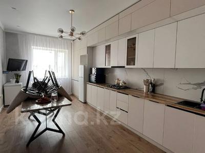 2-бөлмелі пәтер · 80 м² · 4/5 қабат, Алтын орда ш/а., бағасы: 28.5 млн ₸ в Актобе, мкр. Алтын орда