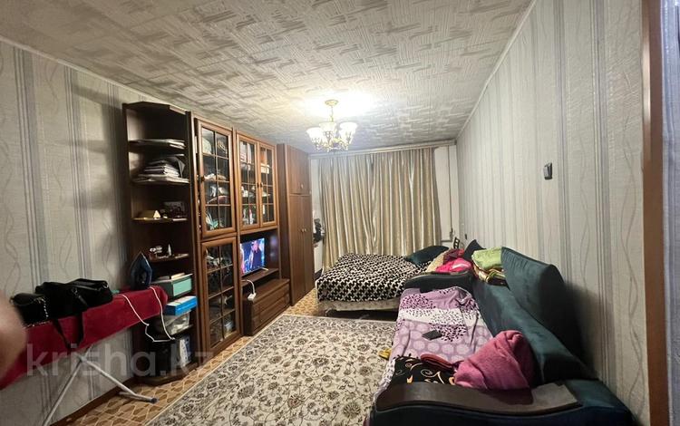 1-комнатная квартира, 36 м², 2/5 этаж помесячно, мкр Айнабулак-3 95 за 160 000 〒 в Алматы, Жетысуский р-н — фото 6