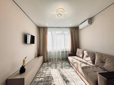 4-комнатная квартира · 75 м² · 10/12 этаж, мкр Дарабоз 87 — Алматы Арена, Момышулы за 30 000 ₸ в Алатауский р-н