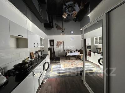 Отдельный дом · 4 комнаты · 992 м² · 10 сот., Ауезва 38 — Залиний за 15 млн 〒 в Уштобе