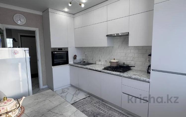 3-комнатная квартира · 80 м² · 6/6 этаж, Каирбекова 358А за 48.5 млн ₸ в Костанае — фото 2