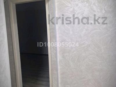 2-комнатная квартира · 52 м² · 5/5 этаж, 17-й микрорайон, 17-й микрорайон 11 за 16.2 млн 〒 в Шымкенте, Аль-Фарабийский р-н