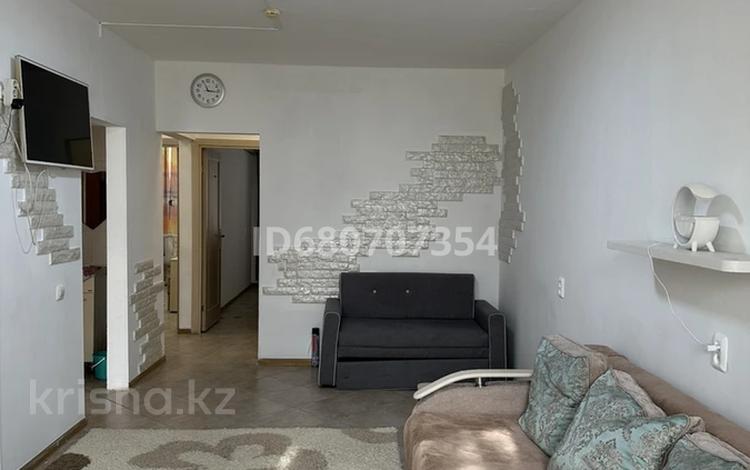 3-бөлмелі пәтер, 73 м², 1/5 қабат ай сайын, 6-й мкр 35, бағасы: 180 000 〒 в Актау, 6-й мкр — фото 5