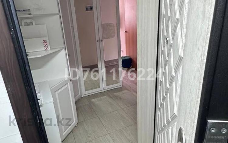 2-бөлмелі пәтер · 60 м² · 4/5 қабат, Кенена Азербаева 14/1, бағасы: 30 млн ₸ в Астане, Сарайшык р-н — фото 3