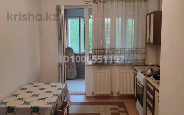 1-комнатная квартира · 54 м² · 2/8 этаж, мкр Каргалы за 250 000 ₸ в Алматы, Наурызбайский р-н — фото 2