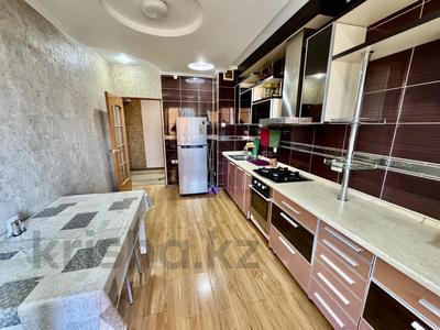 3-комнатная квартира · 90 м² · 3/5 этаж, Каратал 14г за 38.8 млн ₸ в Талдыкоргане