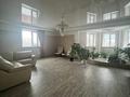 Отдельный дом • 6 комнат • 240 м² • 5 сот., Молодогвардейцев 21 за 65 млн 〒 в Павлодаре — фото 8