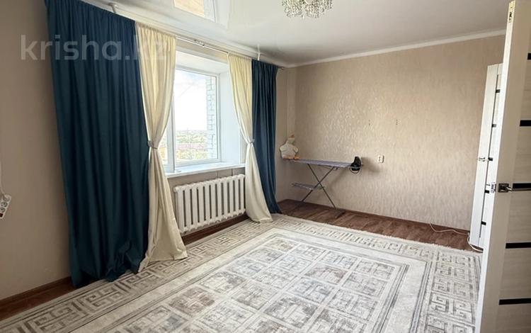 3-бөлмелі пәтер · 62.6 м² · 12/14 қабат, Строитель ш/а. 33, бағасы: 17.5 млн ₸ в Уральске, мкр Строитель — фото 3