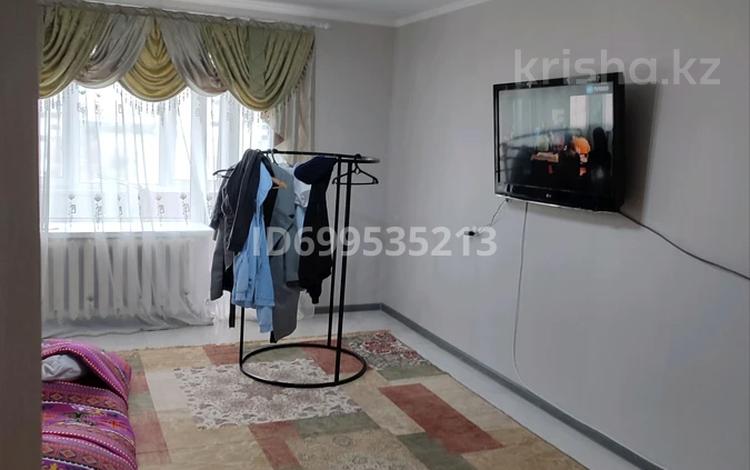 3-бөлмелі пәтер · 60 м² · 5/5 қабат, мкр Омега, Шалкыма — Нефтебаза, бағасы: 160 000 ₸ в Уральске — фото 2