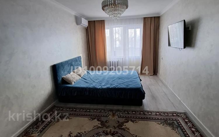 1-бөлмелі пәтер · 37 м² · 2/5 қабат, Улица. Владимирский 2А, бағасы: 17 млн ₸ в Атырау, мкр Авангард-4 — фото 2
