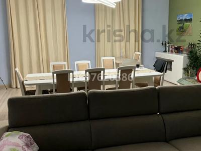 Отдельный дом · 6 комнат · 322 м², Омирузак — Жк омирузак, рядом с автостанцией ушконыр за 1.3 млн 〒 в Каскелене