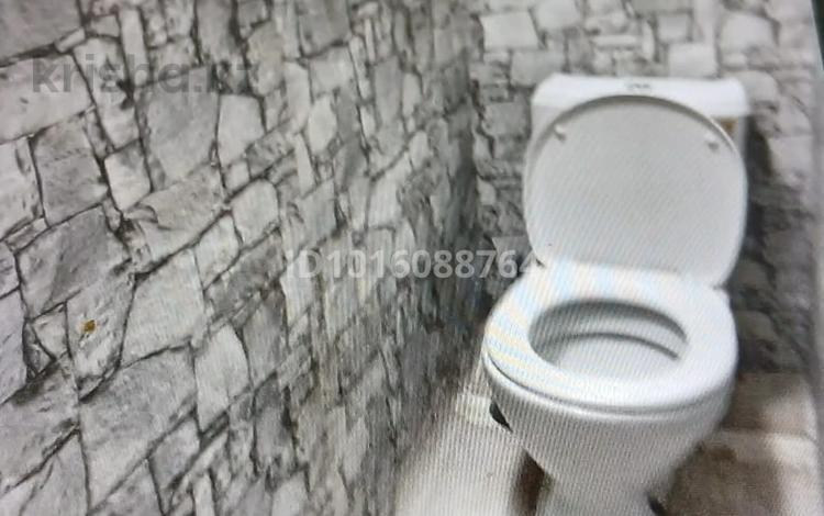 2-комнатная квартира · 40 м² · 1/5 этаж, Мирный тупик 7 — Остановка Талап за 100 000 ₸ в Уральске — фото 2