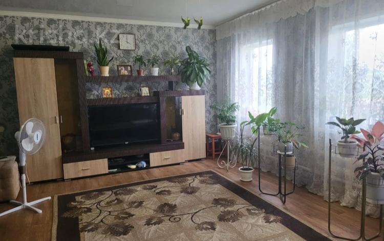 Отдельный дом · 2 комнаты · 66 м² · 5 сот., Рабочий за 15.7 млн ₸ в Петропавловске — фото 2