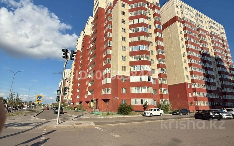 3-бөлмелі пәтер · 72 м² · 12/15 қабат, Айнаколь 56, бағасы: 37.5 млн ₸ в Астане, Алматы р-н — фото 2