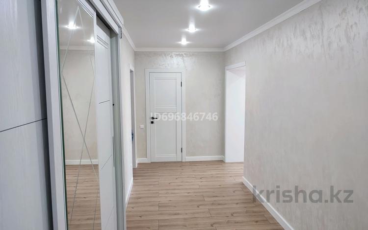 1-бөлмелі пәтер, 58 м², 6/9 қабат, мкр Женис, Самал 71/2 — ГЭН, бағасы: 20 млн 〒 в Уральске, мкр Женис — фото 2