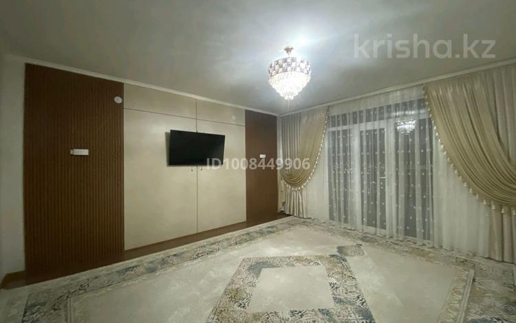 3-комнатная квартира · 80 м² · 14/16 этаж, Шым сити 33 дом 73 за 32 млн ₸ в Шымкенте — фото 2
