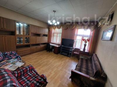 2-бөлмелі пәтер · 51.1 м² · 2/2 қабат, Светофорная — Жансугурова, бағасы: 8.5 млн ₸ в Шымкенте