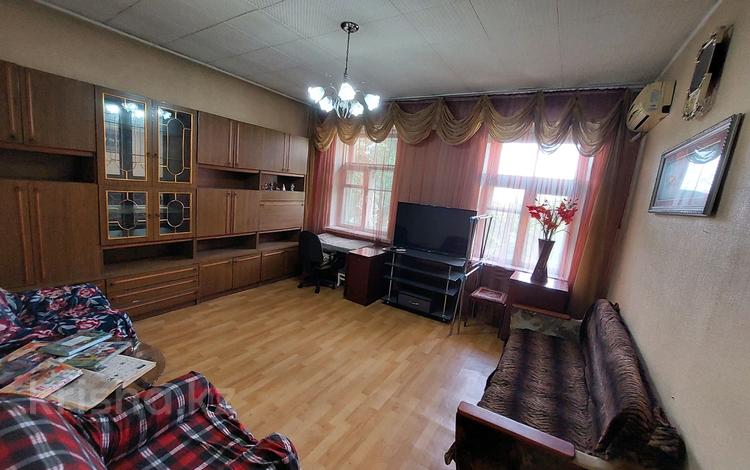 2-бөлмелі пәтер · 51.1 м² · 2/2 қабат, Светофорная — Жансугурова, бағасы: 8.5 млн ₸ в Шымкенте — фото 2