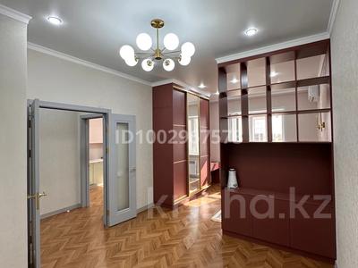1-комнатная квартира · 52 м² · 4/5 этаж, мкр. Алтын орда, Р-н Батыс 2 5 — Ресторан 1001 за 25 млн 〒 в Актобе
