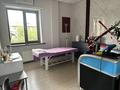 Салоны красоты, кабинеты и рабочие места · 18 м² за 300 000 ₸ в Алматы, Бостандыкский р-н — фото 2