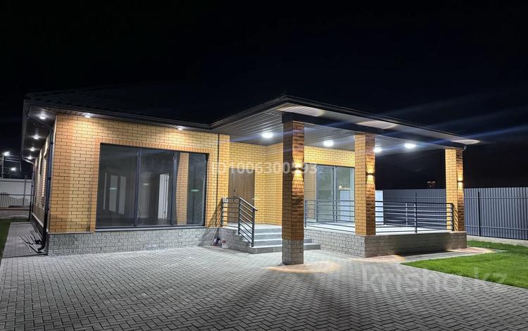 Отдельный дом · 5 комнат · 155 м² · 6 сот., Каблиса Жырау за 74 млн 〒 в Туздыбастау (Калинино) — фото 2