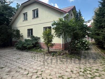 Отдельный дом · 5 комнат · 330 м² · 8 сот., мкр Каменское плато — Оспанова за 250 млн ₸ в Алматы, Медеуский р-н