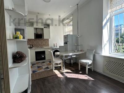 5-комнатная квартира · 156 м² · 3/4 этаж, Назарбаева 113 — СРОЧНАЯ ПРОДАЖА !!! за 145 млн ₸ в Алматы, Алмалинский р-н