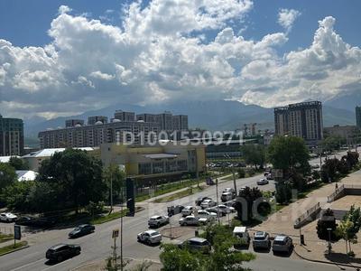 3-комнатная квартира · 100 м² · 4/18 этаж, Розыбакиева 237 за 135 млн 〒 в Алматы, Бостандыкский р-н